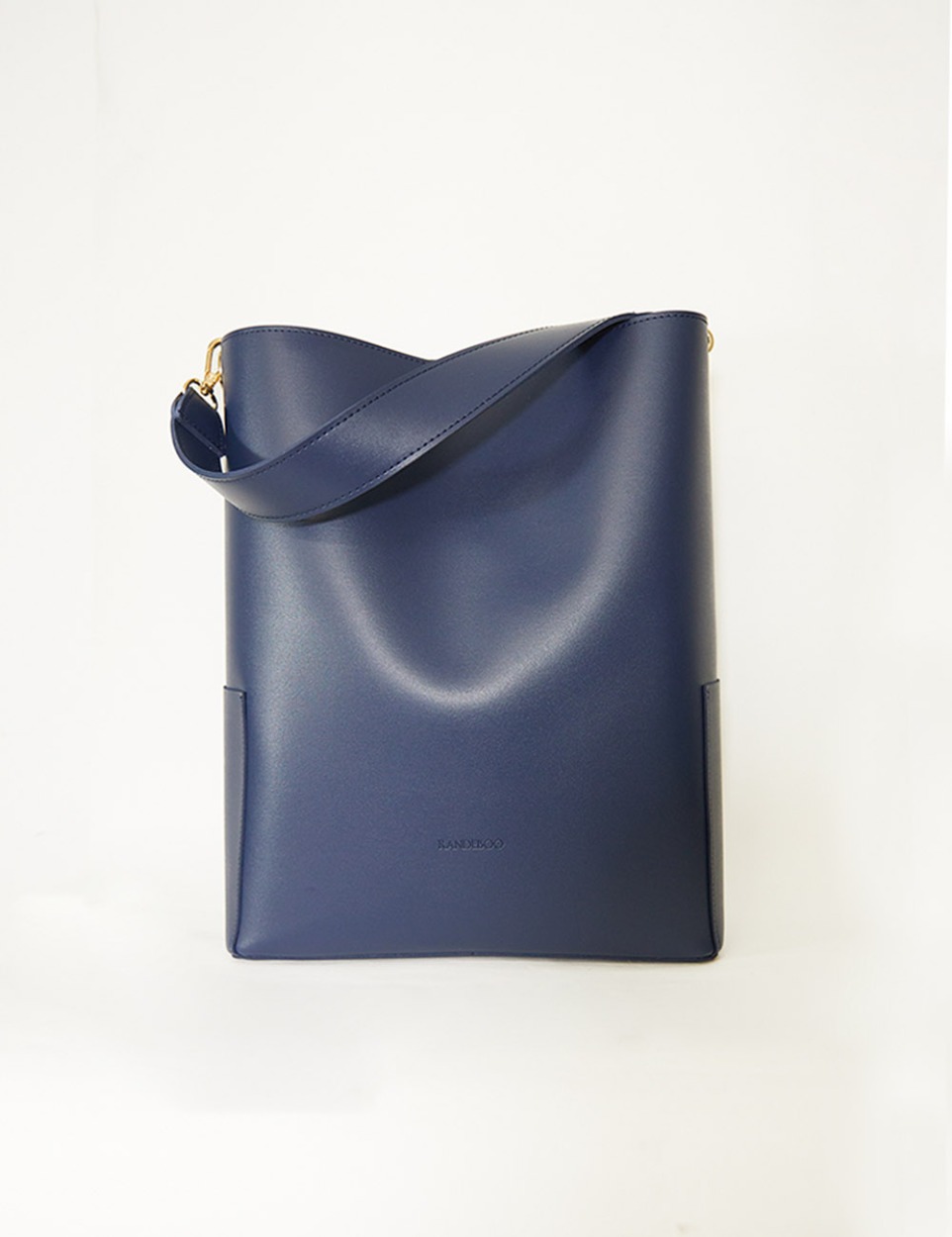 【PRE】RB bucket bag (navy)